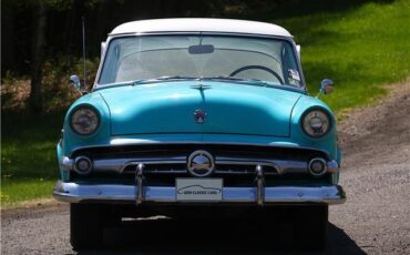 Ford-CUSTOMLINE-1954-SEDAN-3
