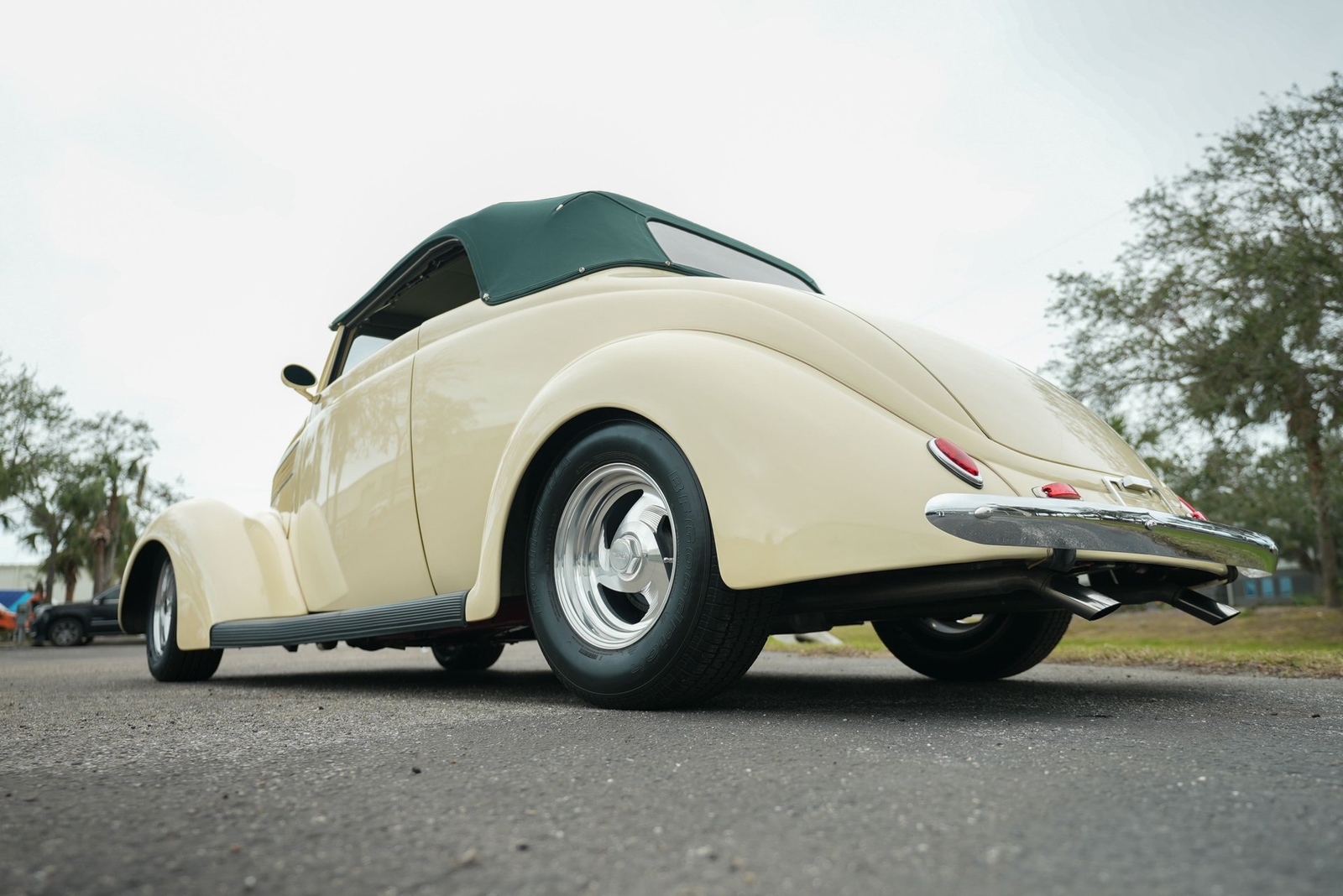 Ford-Cabriolet-1937-Convertible-11