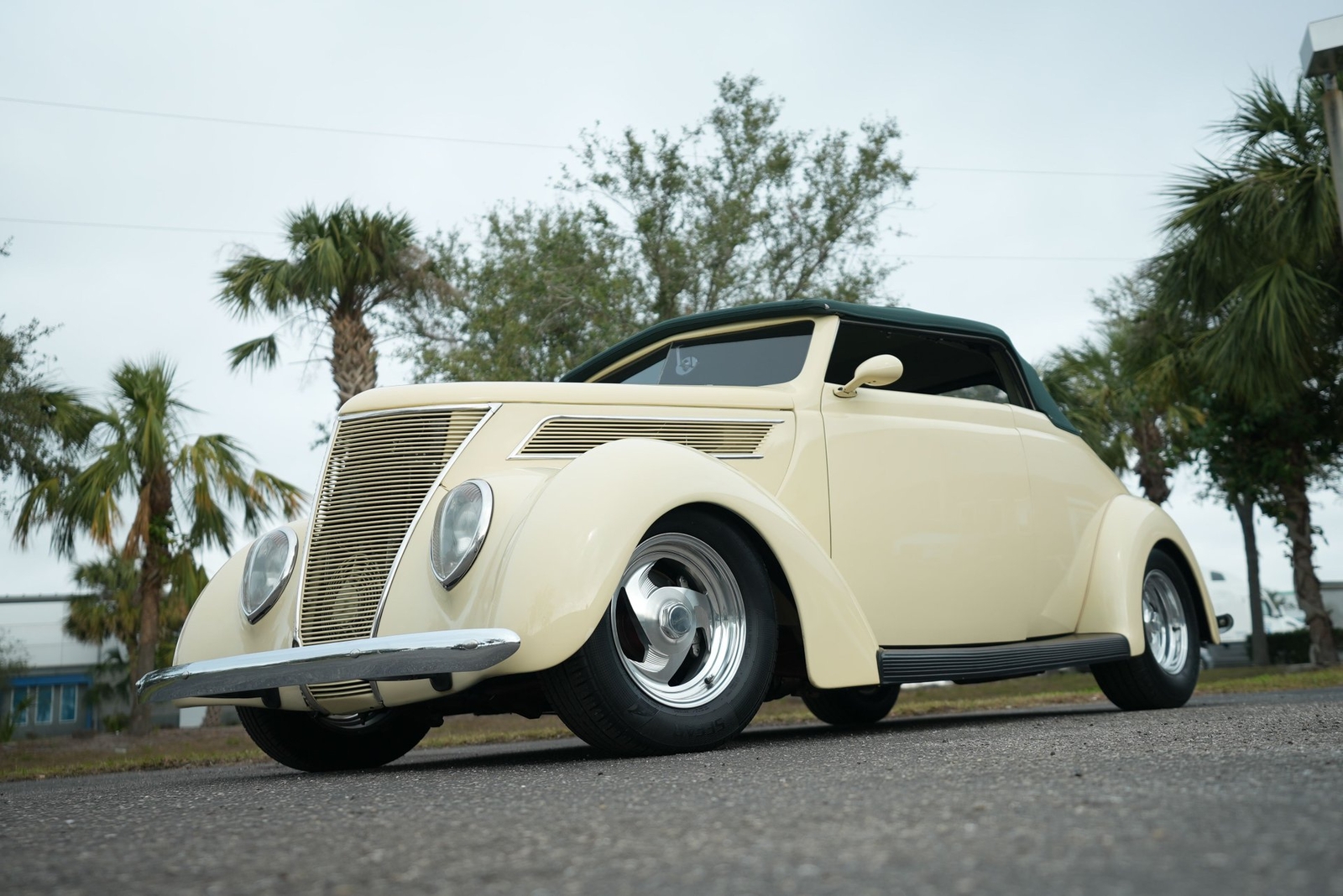 Ford-Cabriolet-1937-Convertible-8