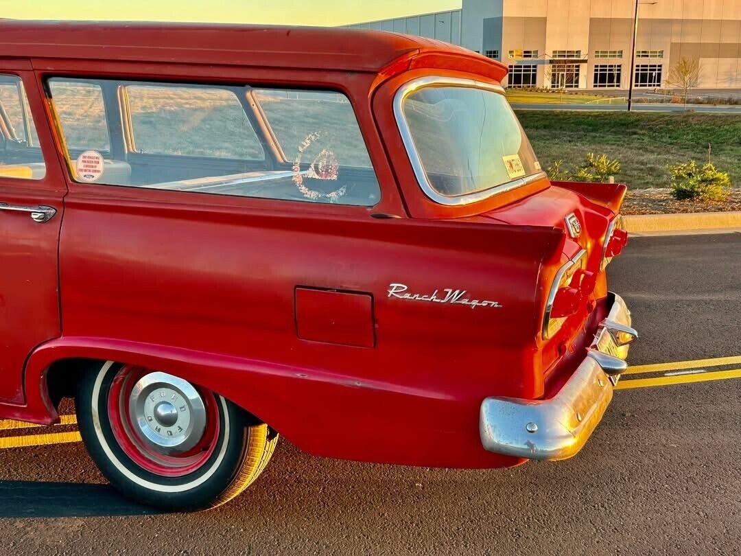Ford-Club-Wagon-1958-1
