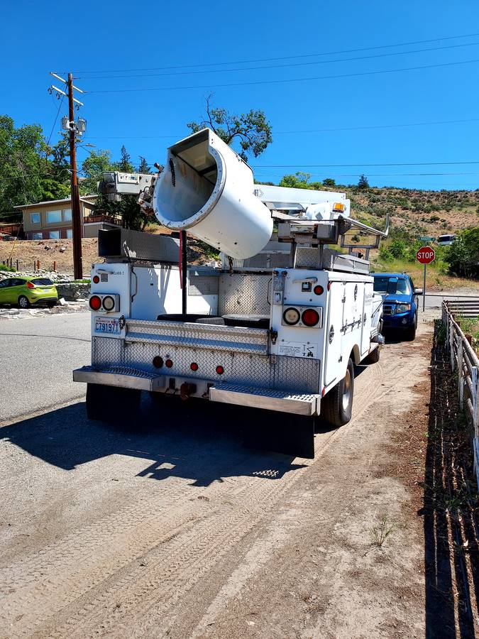 Ford-Commercial-utility-boom-truck-1994-1