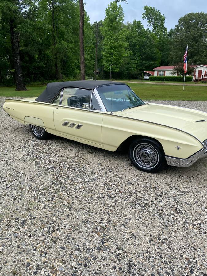 Ford-Convertible-1963-yellow-1