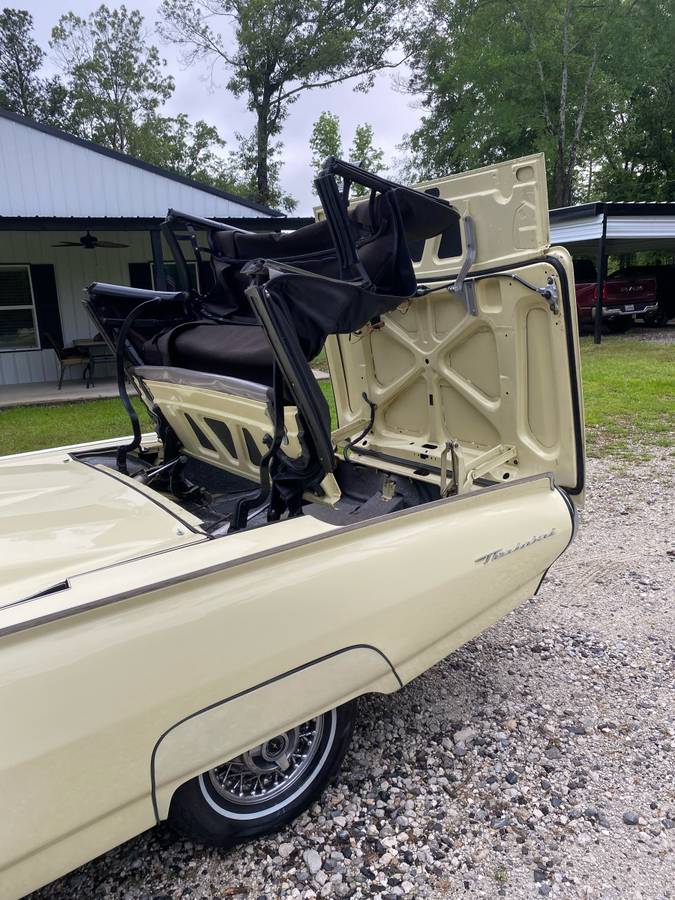 Ford-Convertible-1963-yellow-3