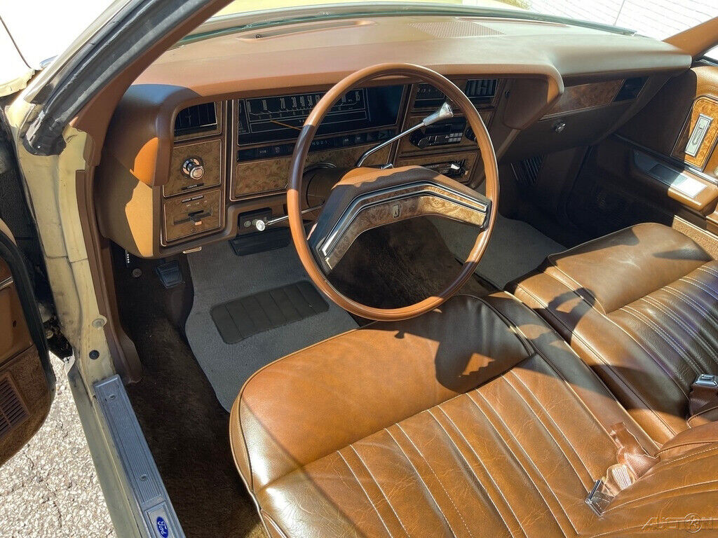 Ford-Country-Square-Wagon-1978-Wagon-14