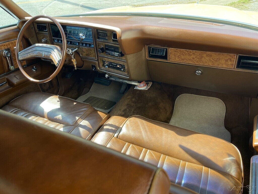 Ford-Country-Square-Wagon-1978-Wagon-16