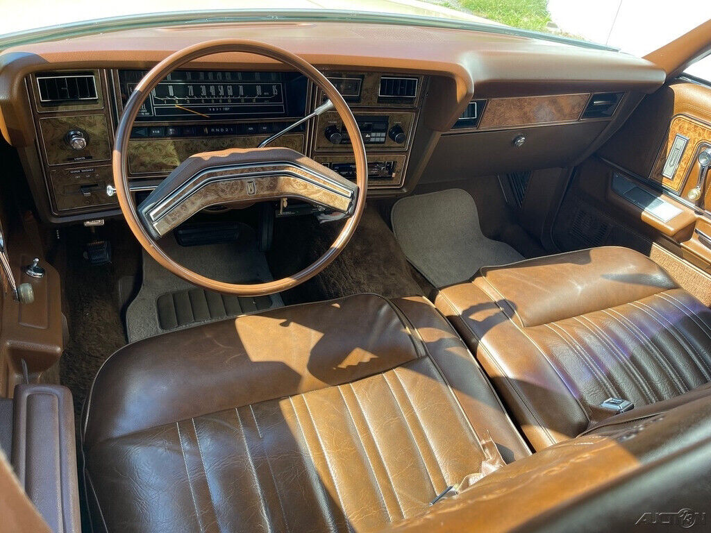 Ford-Country-Square-Wagon-1978-Wagon-22