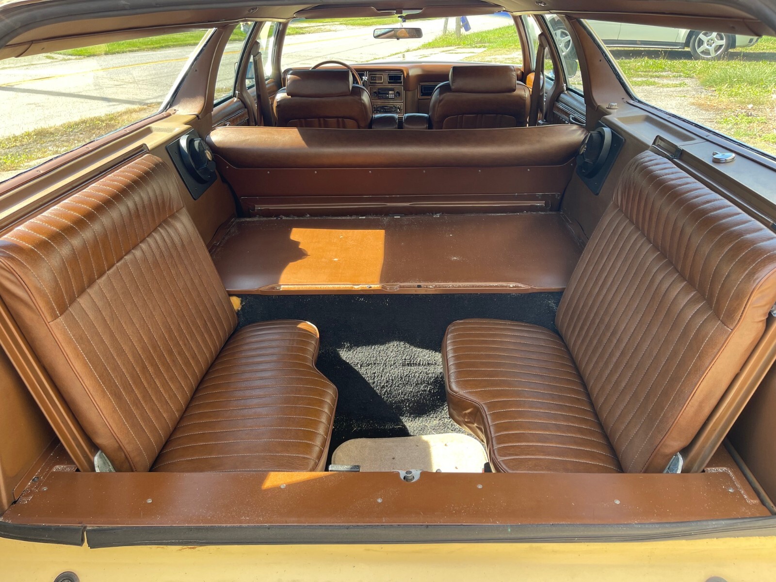 Ford-Country-Square-Wagon-1978-Wagon-24