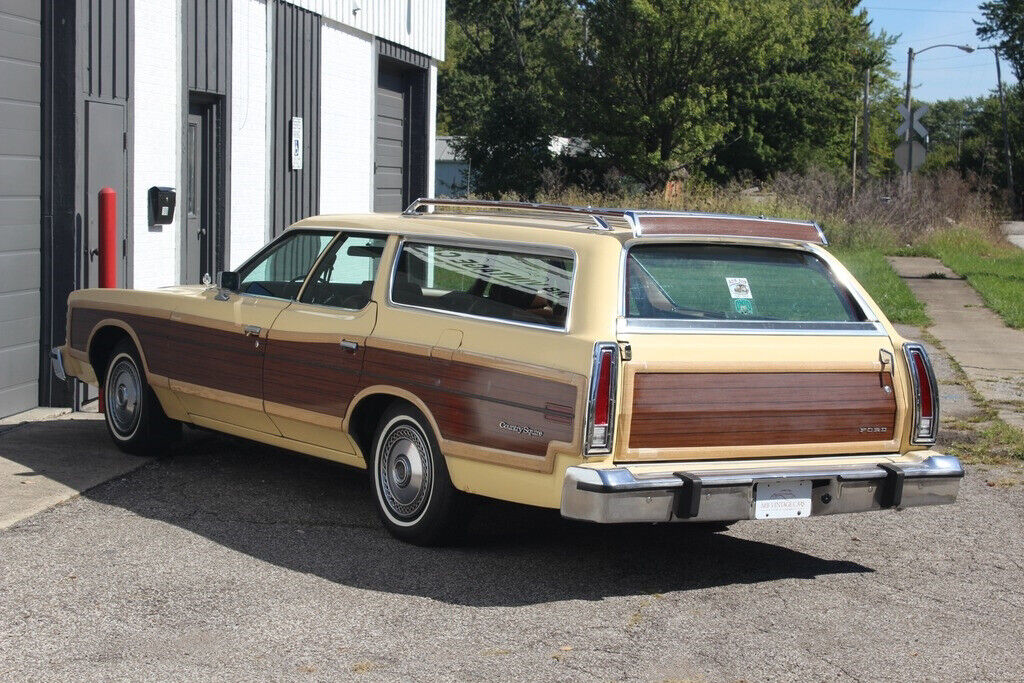 Ford-Country-Square-Wagon-1978-Wagon-3