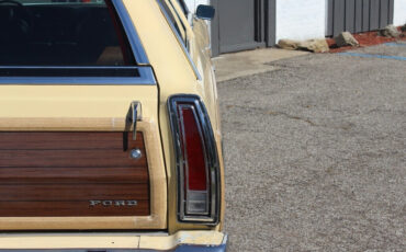 Ford-Country-Square-Wagon-1978-Wagon-7