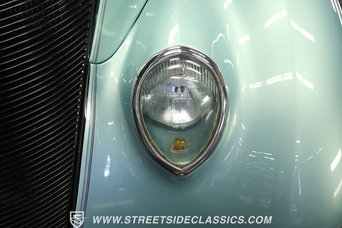 Ford-Coupe-1937-Hardtop-19