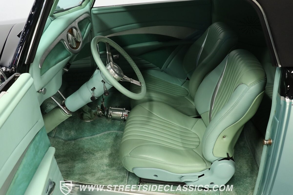 Ford-Coupe-1937-Hardtop-34