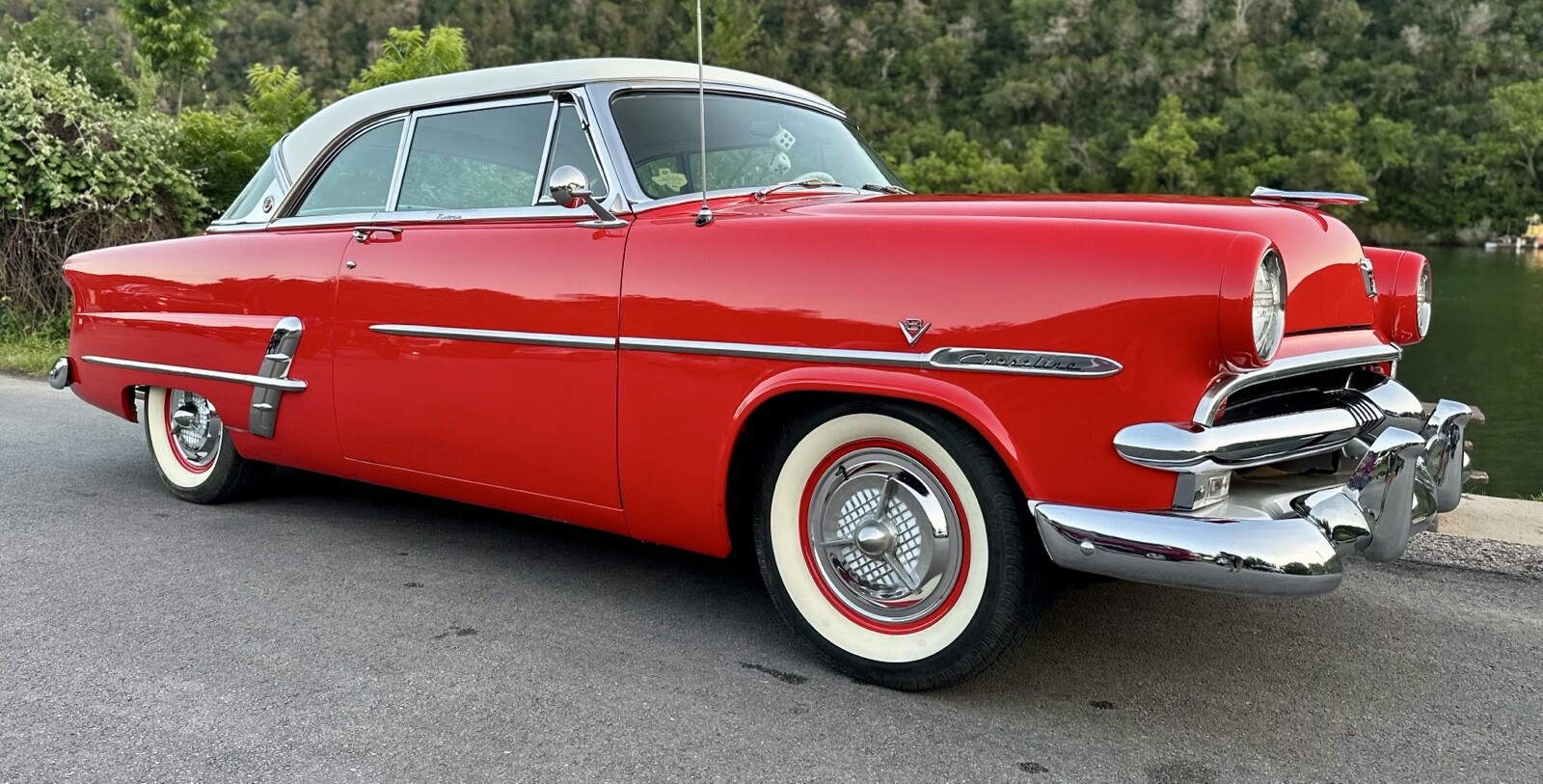 Ford-Crestline-1953-14