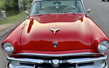 Ford-Crestline-1953-4