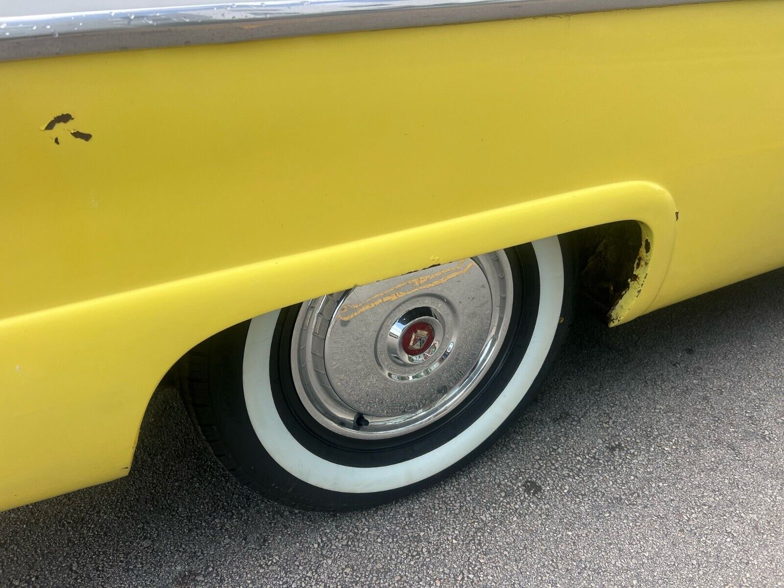 Ford-Crown-Victoria-1955-Coupe-19