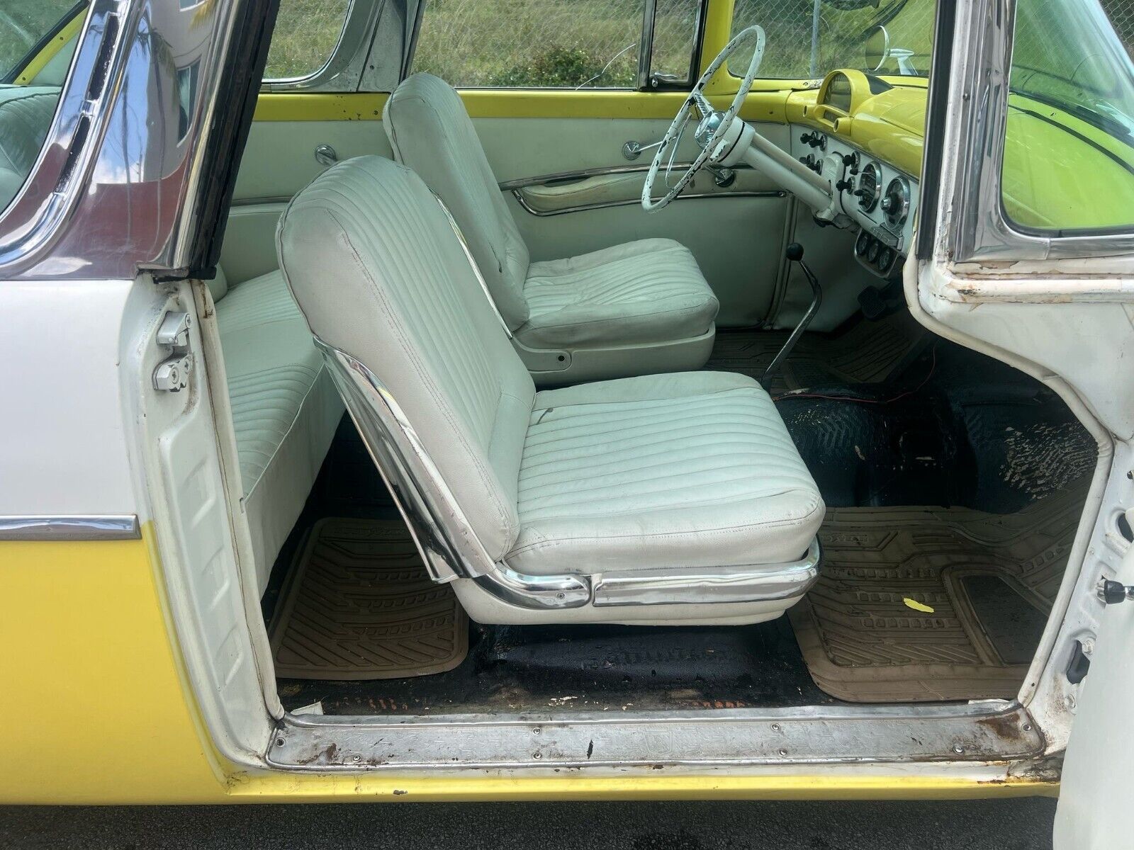 Ford-Crown-Victoria-1955-Coupe-21