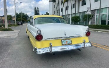 Ford-Crown-Victoria-1955-Coupe-3
