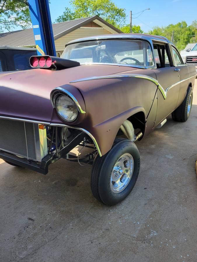 Ford-Crown-vic-fairlane-gasser-1955-purple-5
