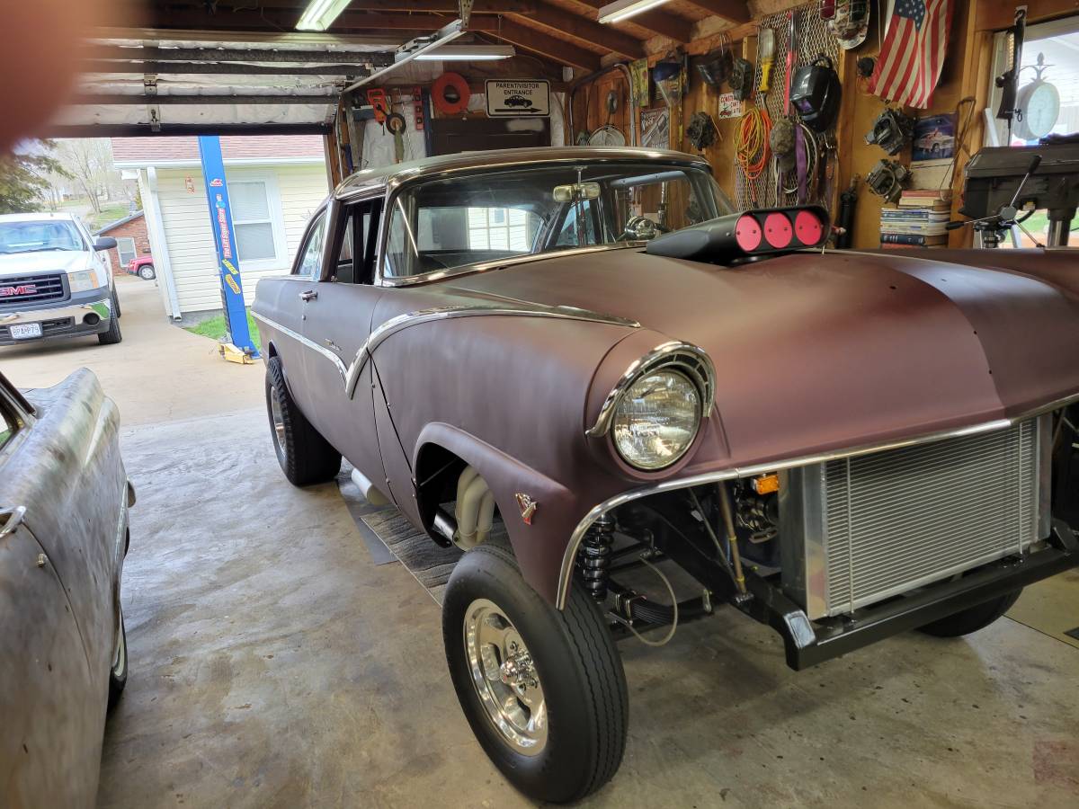 Ford-Crown-vic-fairlane-gasser-1955-purple-6