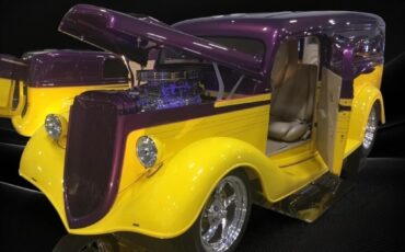 Ford-Custom-1935-Coupe-1