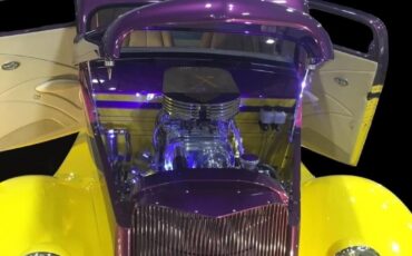Ford-Custom-1935-Coupe-2