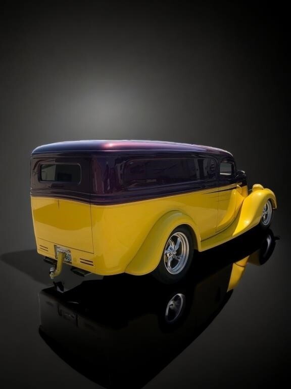 Ford-Custom-1935-Coupe-9