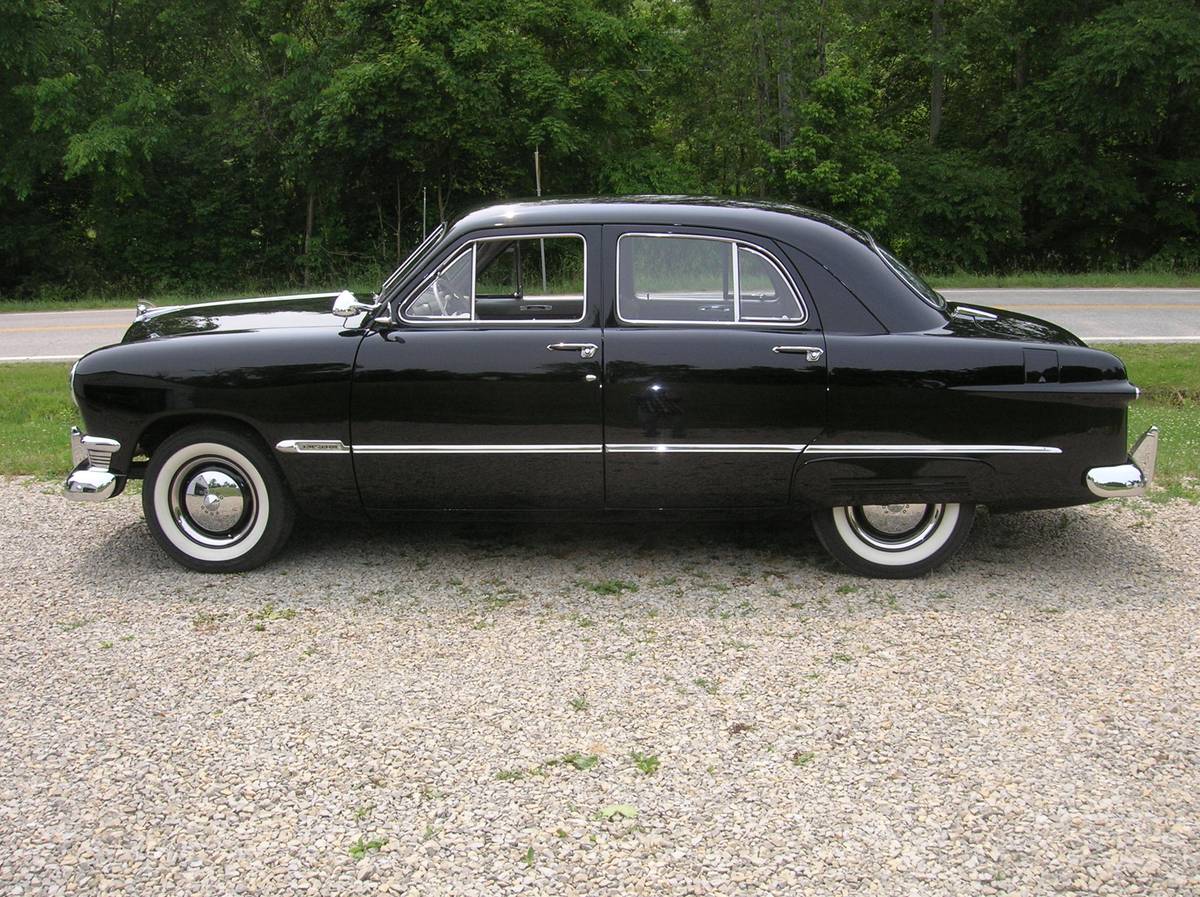 Ford Custom  1950 black
