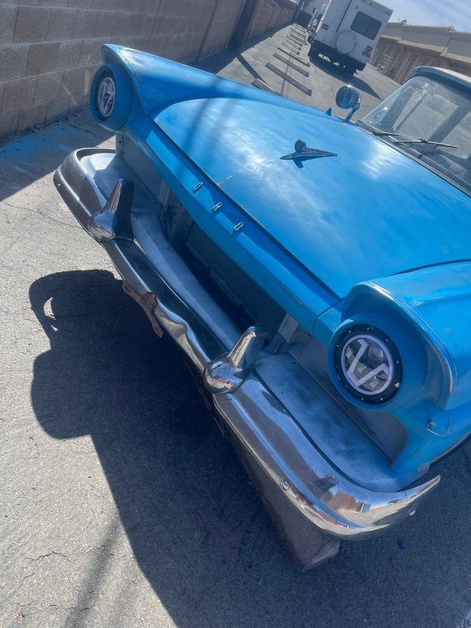 Ford-Custom-1957-blue