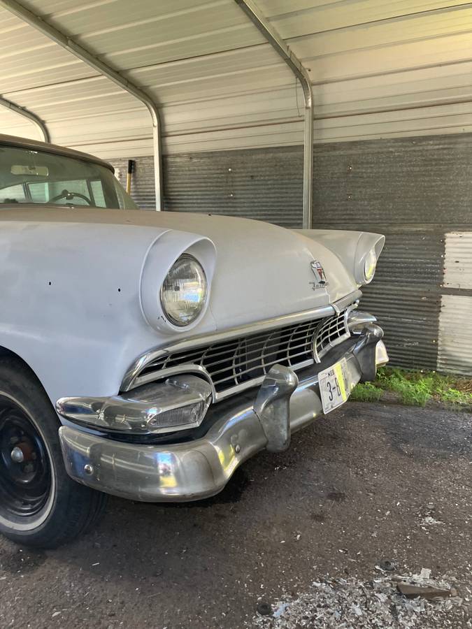 Ford-Custom-2-dr-hardtop-1956-3