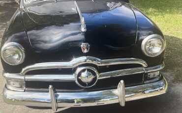 Ford-Custom-coupe-1950