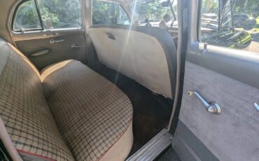 Ford-Custom-deluxe-1950-black-18