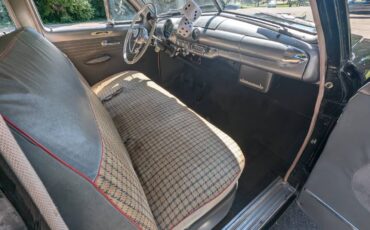 Ford-Custom-deluxe-1950-black-20