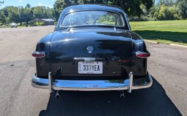 Ford-Custom-deluxe-1950-black-3