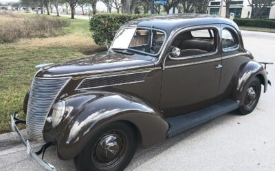 Ford DELUXE CLUB COUPE 1937
