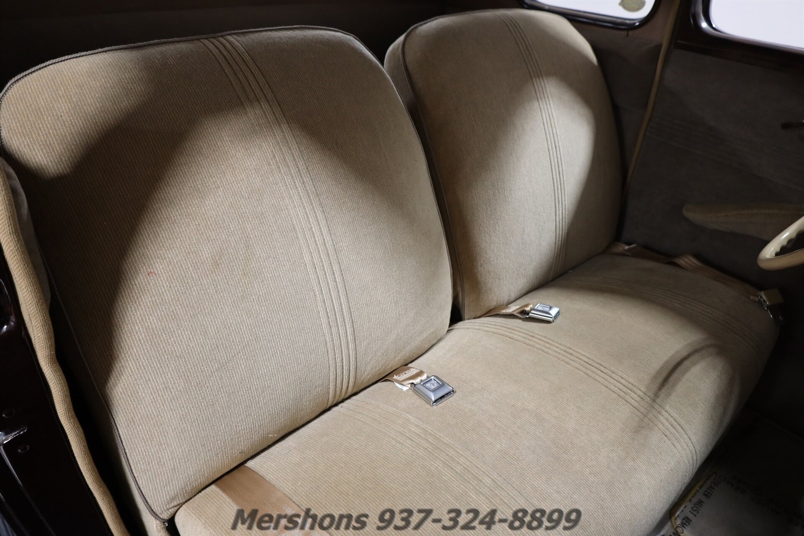 Ford-DeLuxe-Coupe-1940-Coupe-13