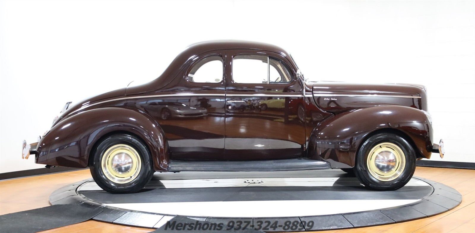 Ford-DeLuxe-Coupe-1940-Coupe-7