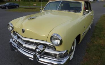 Ford-Delixe-1951-yellow-6