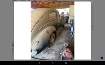 Ford-Delux-sedan-1940-black-13