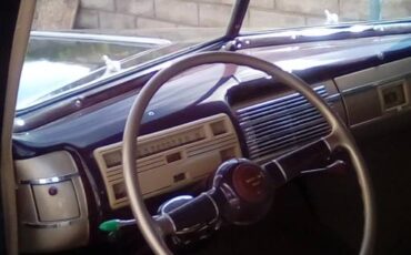 Ford-Delux-sedan-1940-black-3