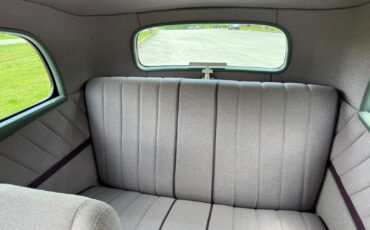 Ford-Deluxe-1934-Sedan-12