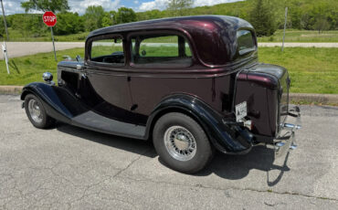 Ford-Deluxe-1934-Sedan-2