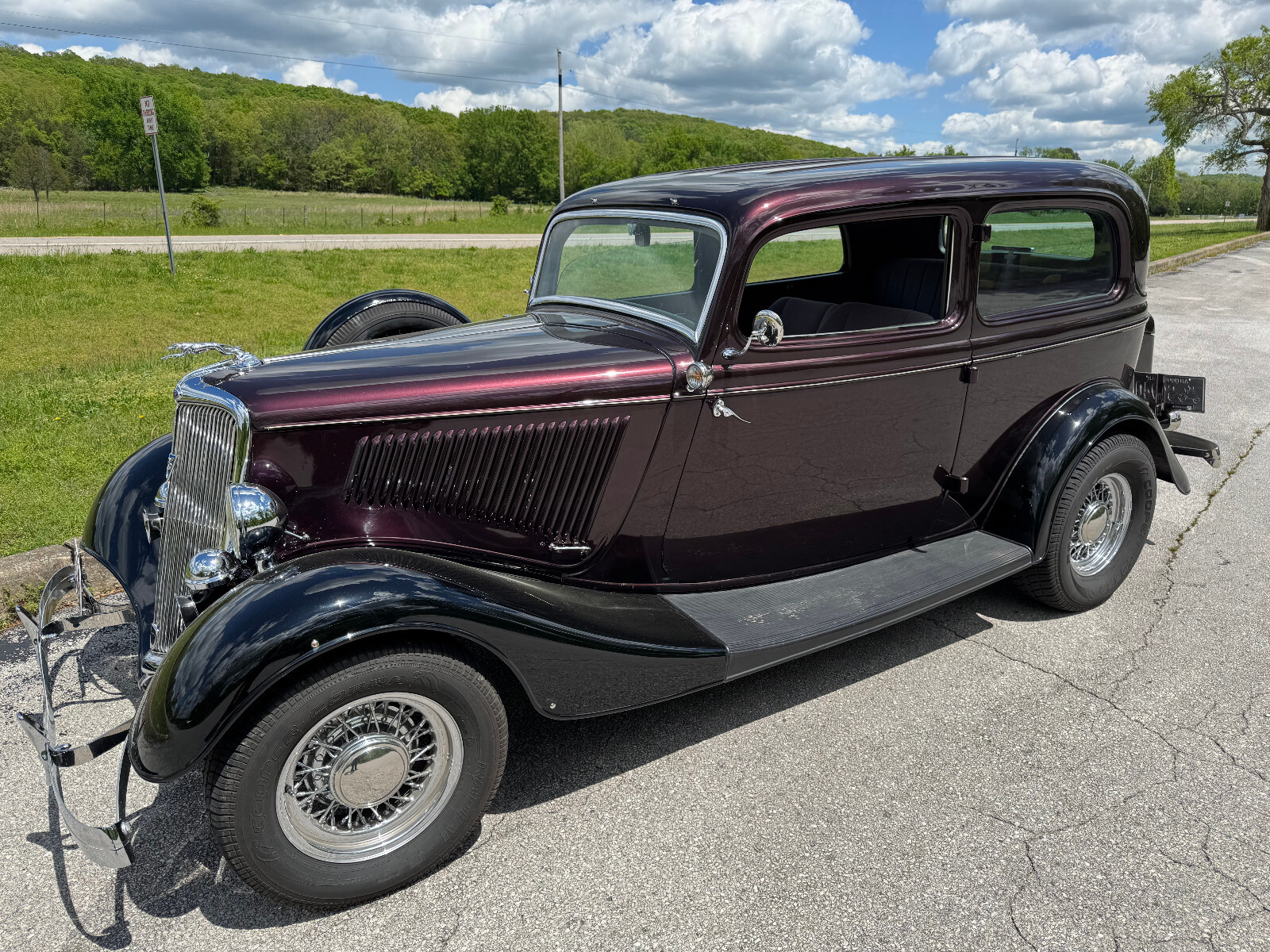 Ford-Deluxe-1934-Sedan-4