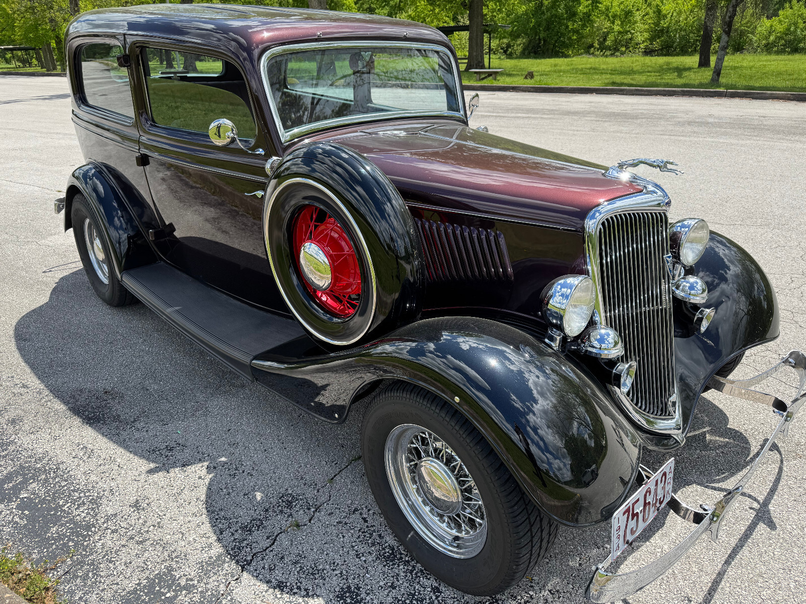 Ford Deluxe 1934 Sedan