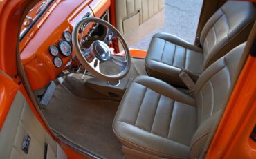 Ford-Deluxe-1940-Sedan-22