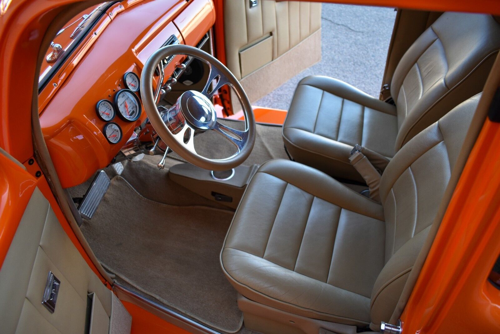 Ford-Deluxe-1940-Sedan-22