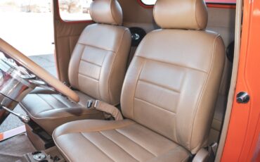 Ford-Deluxe-1940-Sedan-30