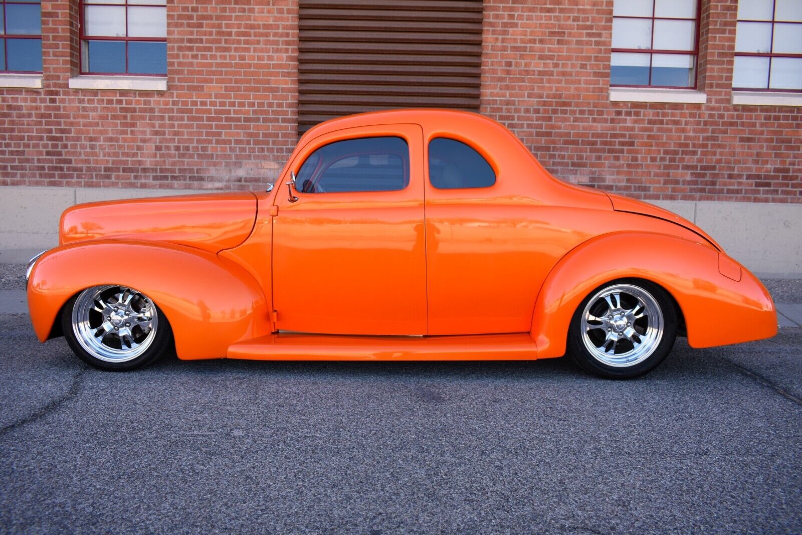 Ford-Deluxe-1940-Sedan-31