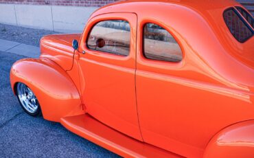 Ford-Deluxe-1940-Sedan-37