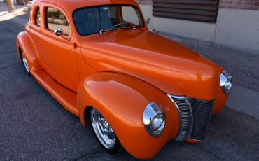 Ford-Deluxe-1940-Sedan-7
