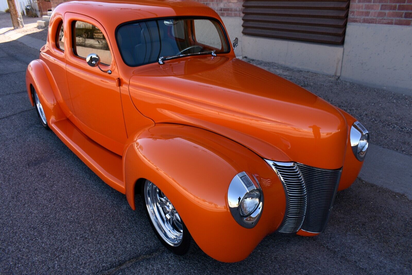 Ford-Deluxe-1940-Sedan-7