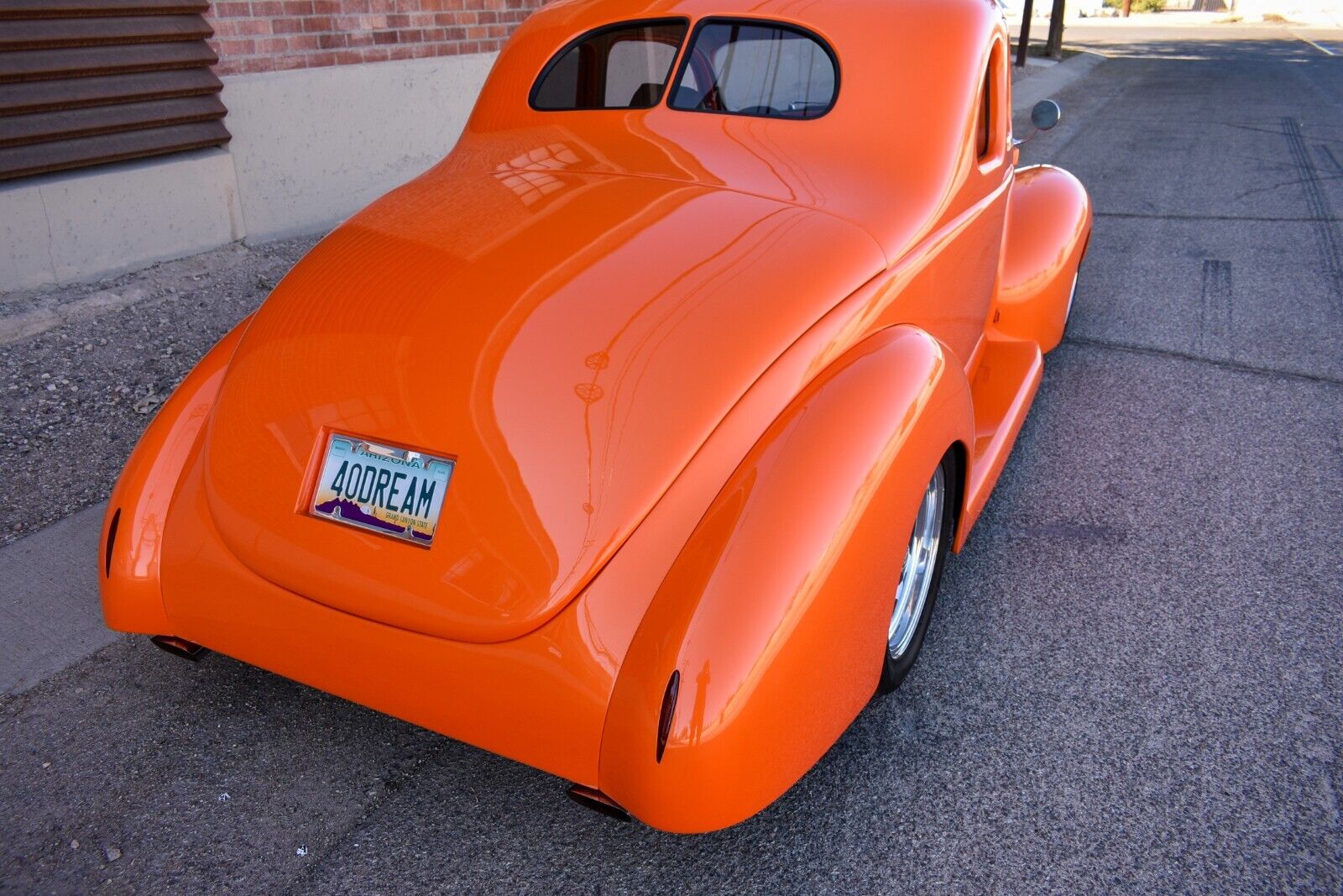 Ford-Deluxe-1940-Sedan-9